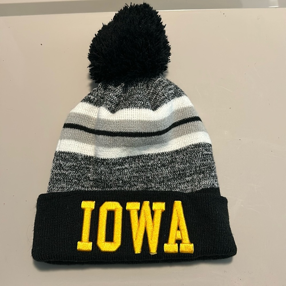 IOWA Hawkeyes Embroidered Winter Pom Cuffed Stocking Cap. OS fits Most